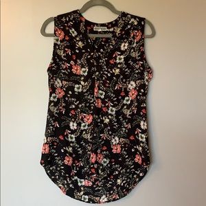 Women’s Floral Sleeveless Tunic